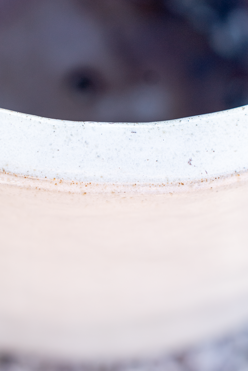 Vaso Nha Trang Falling White