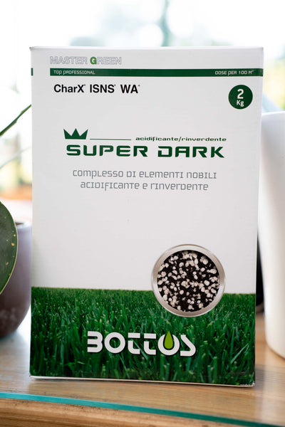 Bottos Super Dark – Concime Rinverdente con Microelementi per Colore Intenso – 2 kg